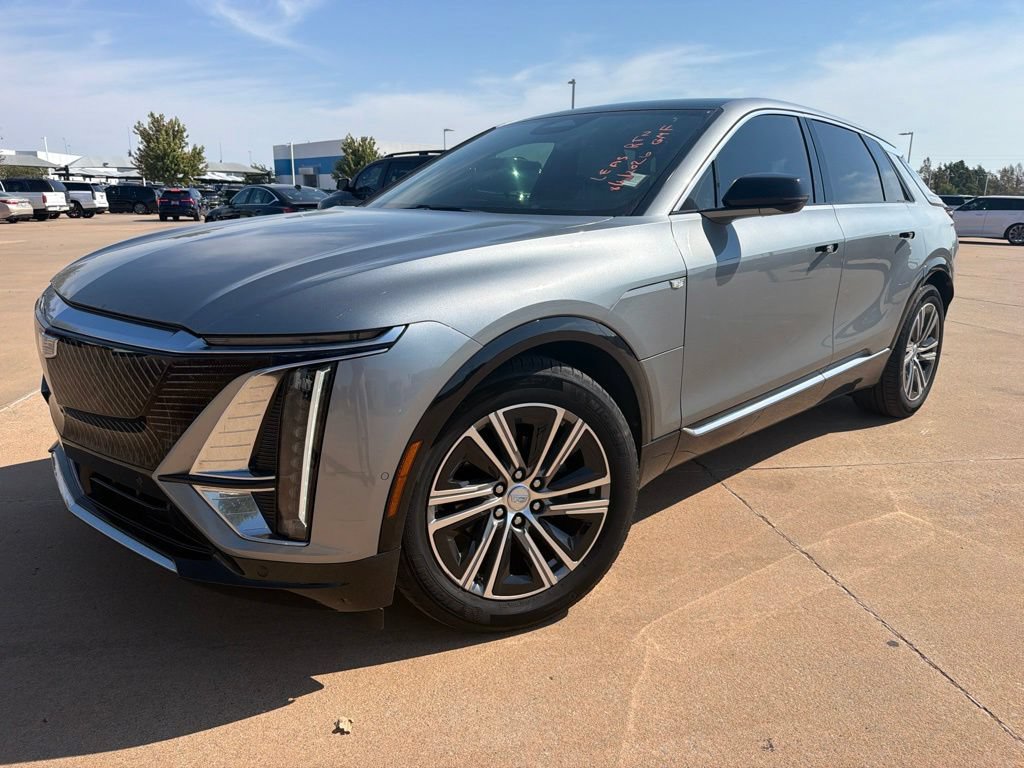 Used 2024 Cadillac Lyriq Luxury