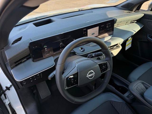 New 2026 Nissan Leaf Platinum+ w/ Cargo Package (Platinum+) FWD image 17