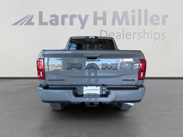 New 2026 RAM 2500 Laramie AWD/4WD image 4