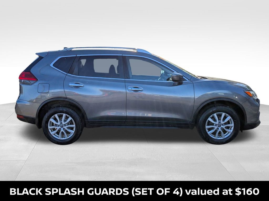Used 2017 Nissan Rogue SV AWD/4WD image 5
