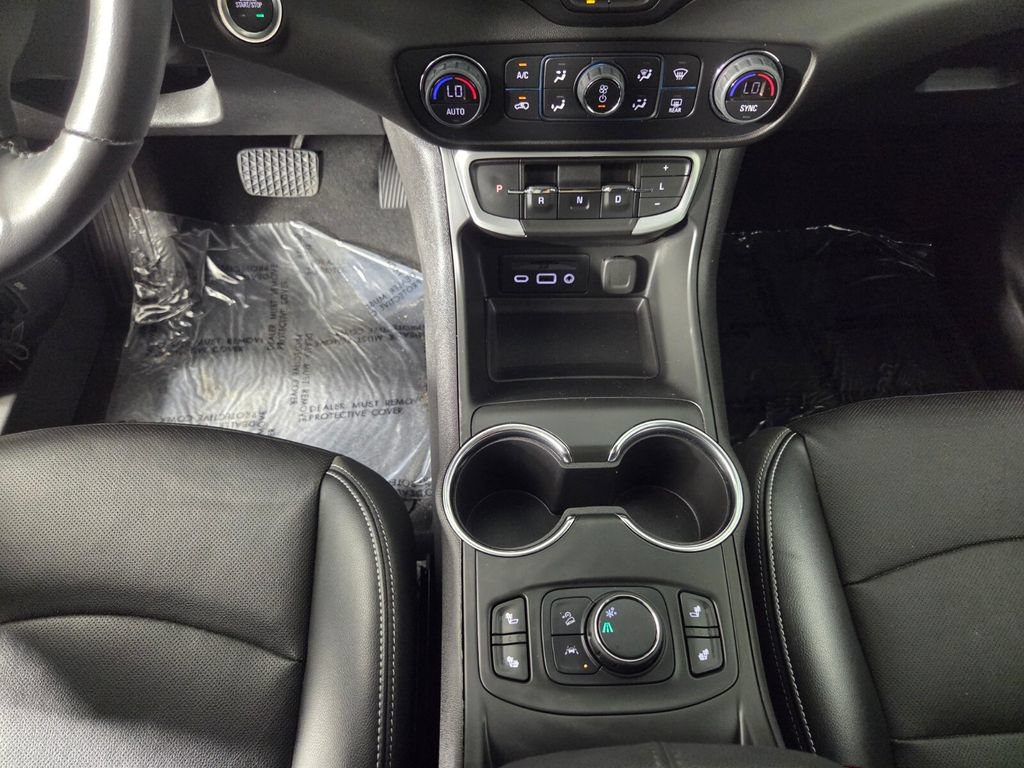 Used 2022 GMC Terrain SLT w/ Elevation Edition FWD image 12