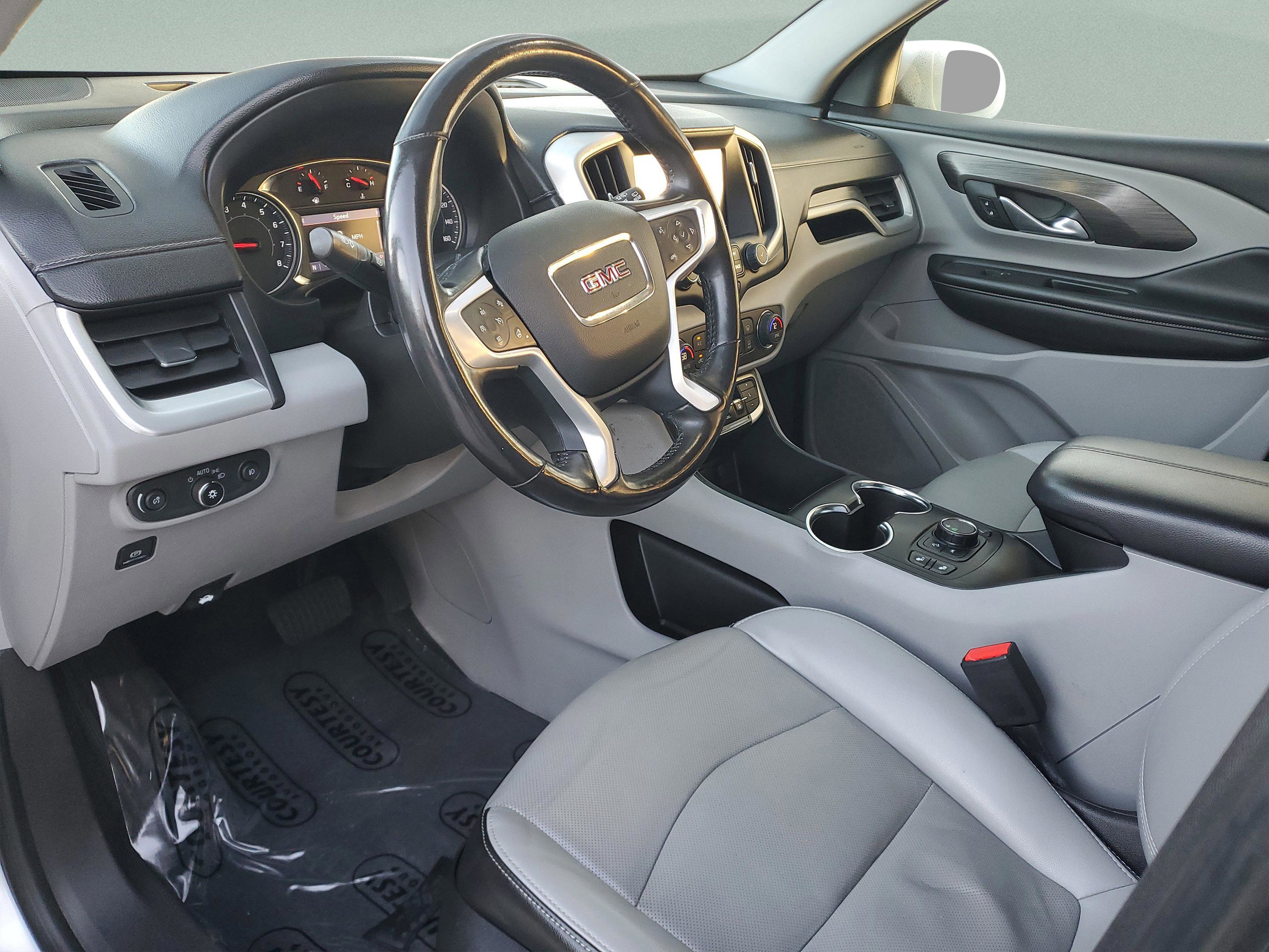 Used 2022 GMC Terrain SLT image 19