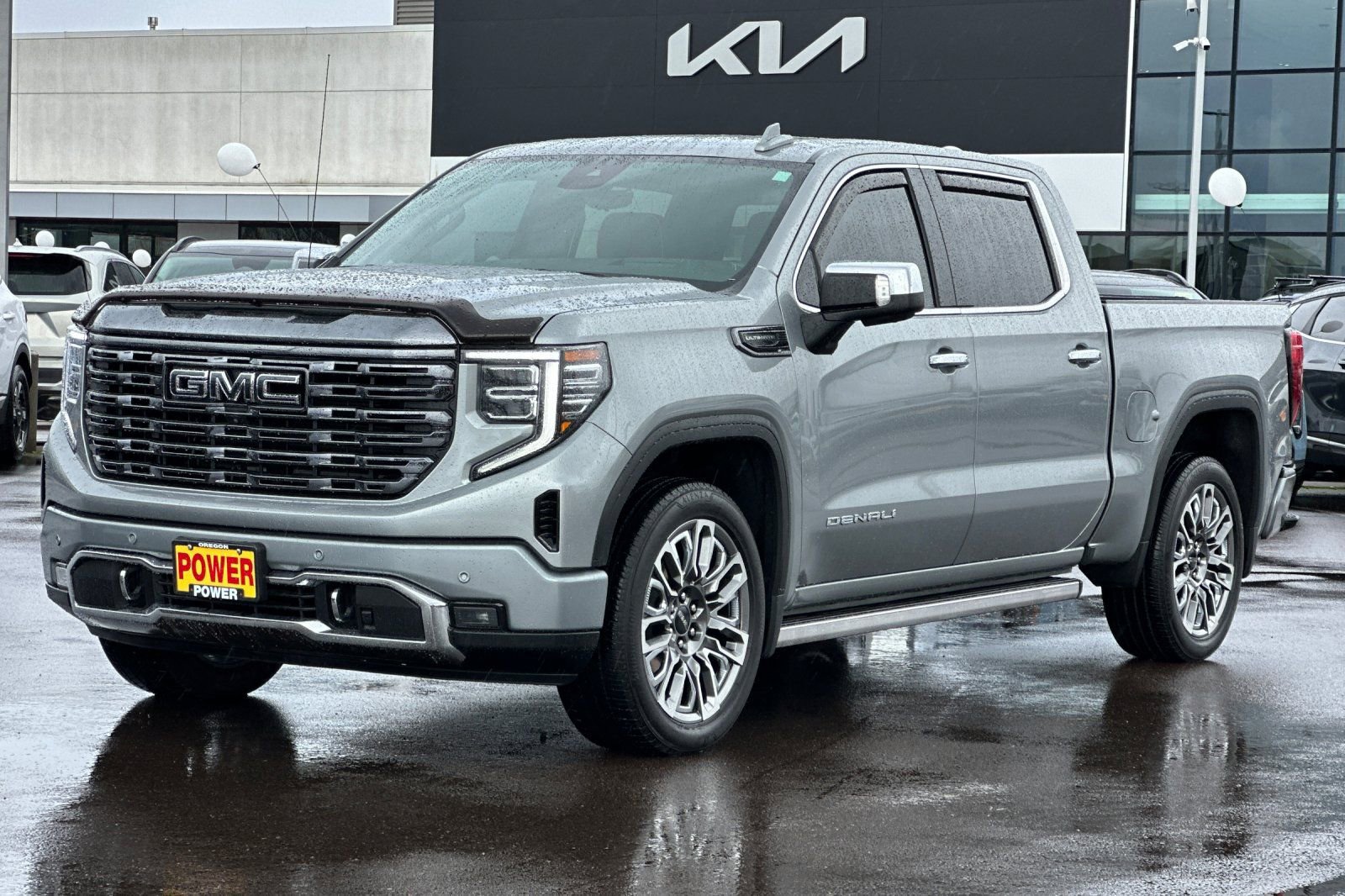 Used 2023 GMC Sierra 1500 Denali Ultimate image 8