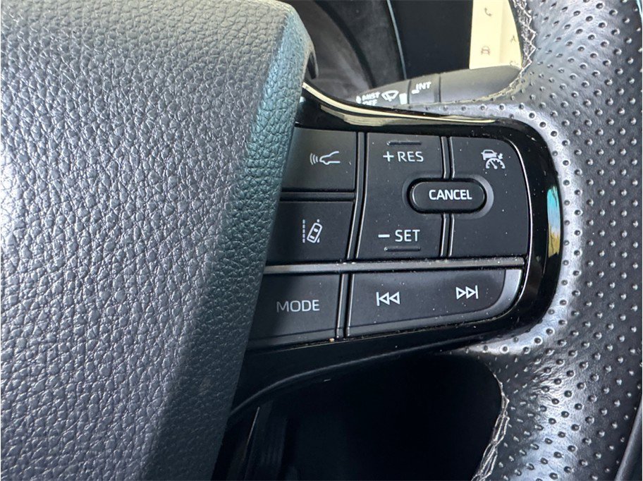 Used 2023 Toyota Mirai w/ Advanced Technology Package RWD image 14