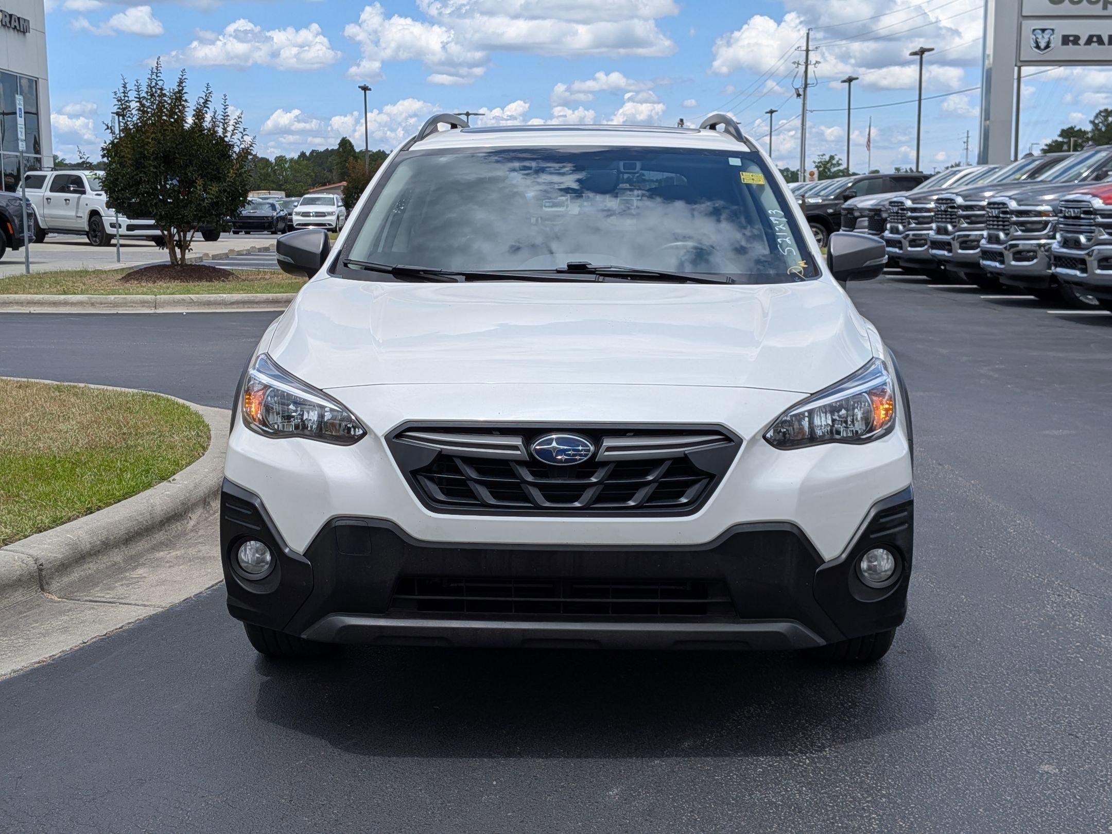 Used 2023 Subaru Crosstrek 2.5i Sport AWD/4WD image 2