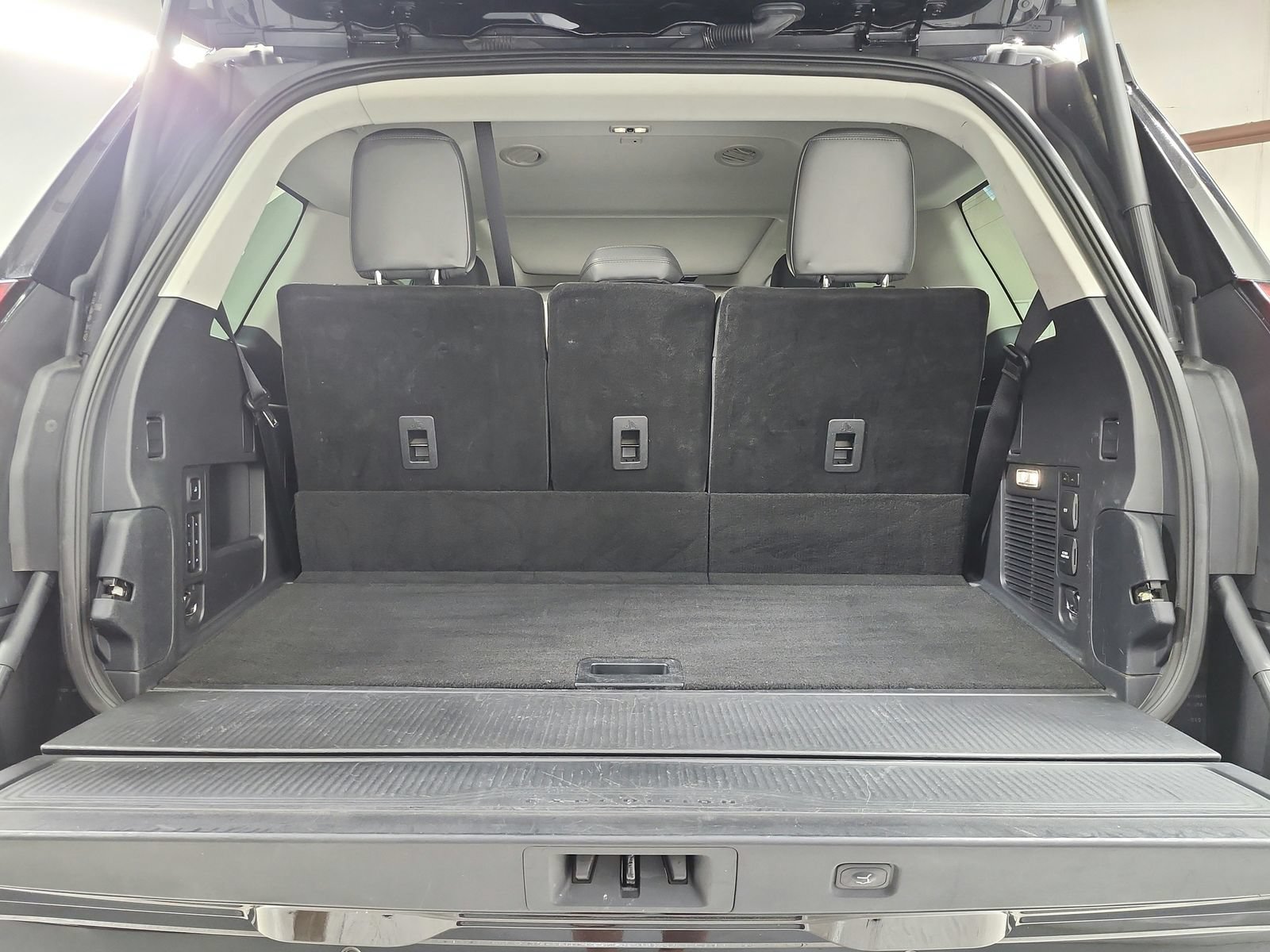 Used 2025 Ford Expedition Active AWD/4WD image 64