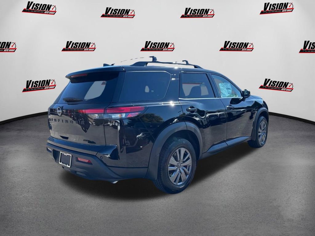 New 2025 Nissan Pathfinder SV w/ Black Appearance Package image 5