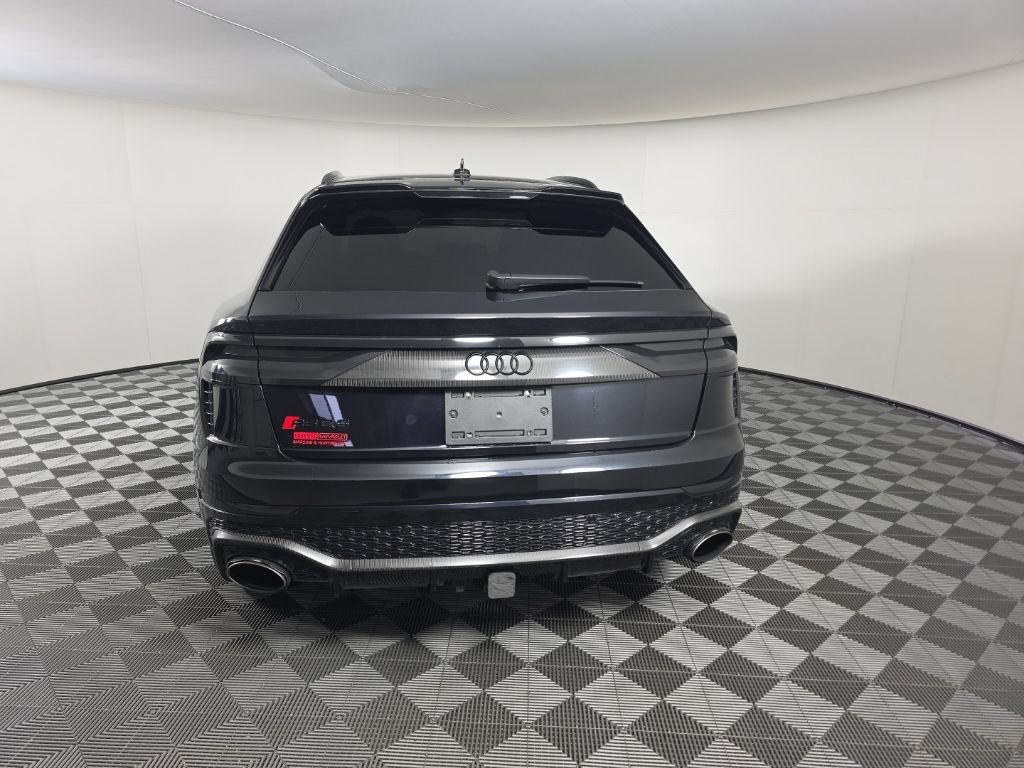 Used 2021 Audi RS Q8 w/ Carbon Optic Package AWD/4WD image 4