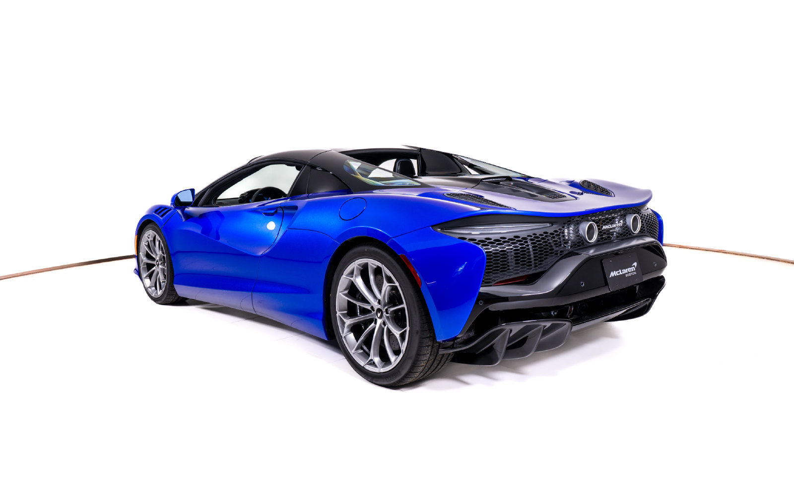 New 2027 McLaren Artura Spider RWD image 4