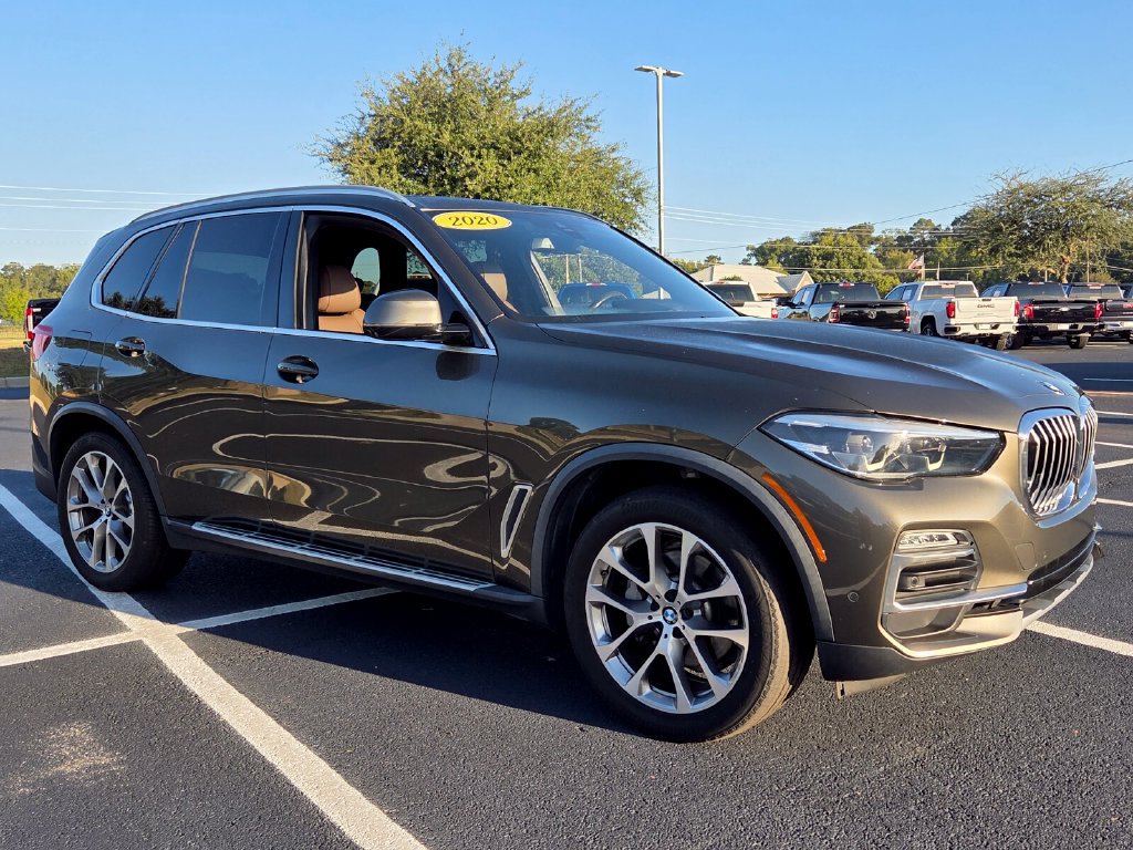 Used 2020 BMW X5 xDrive40i w/ Premium Package AWD/4WD image 16