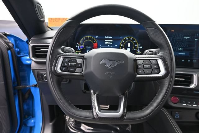 Used 2025 Ford Mustang Premium RWD image 12