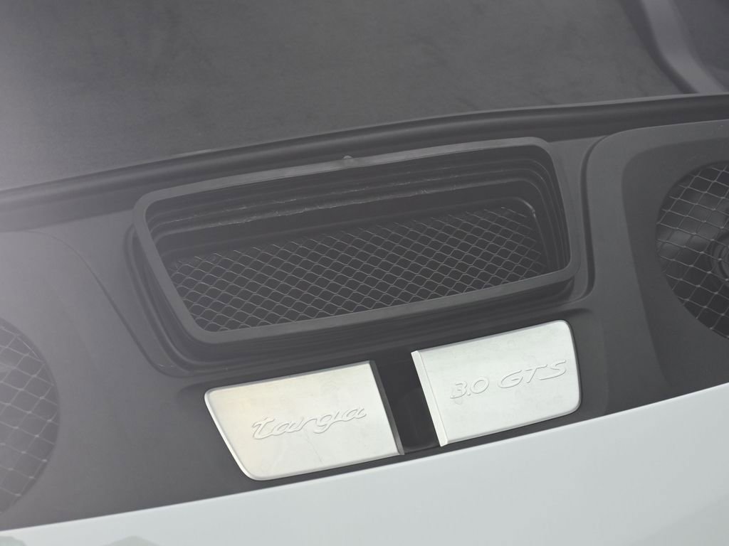 Certified 2019 Porsche 911 Targa 4 GTS image 33