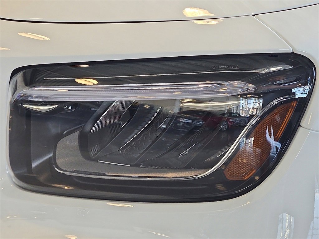 New 2026 Mercedes-Benz GLB 250 image 7