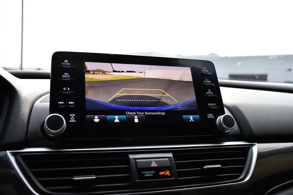 Used 2018 Honda Accord Sport image 18