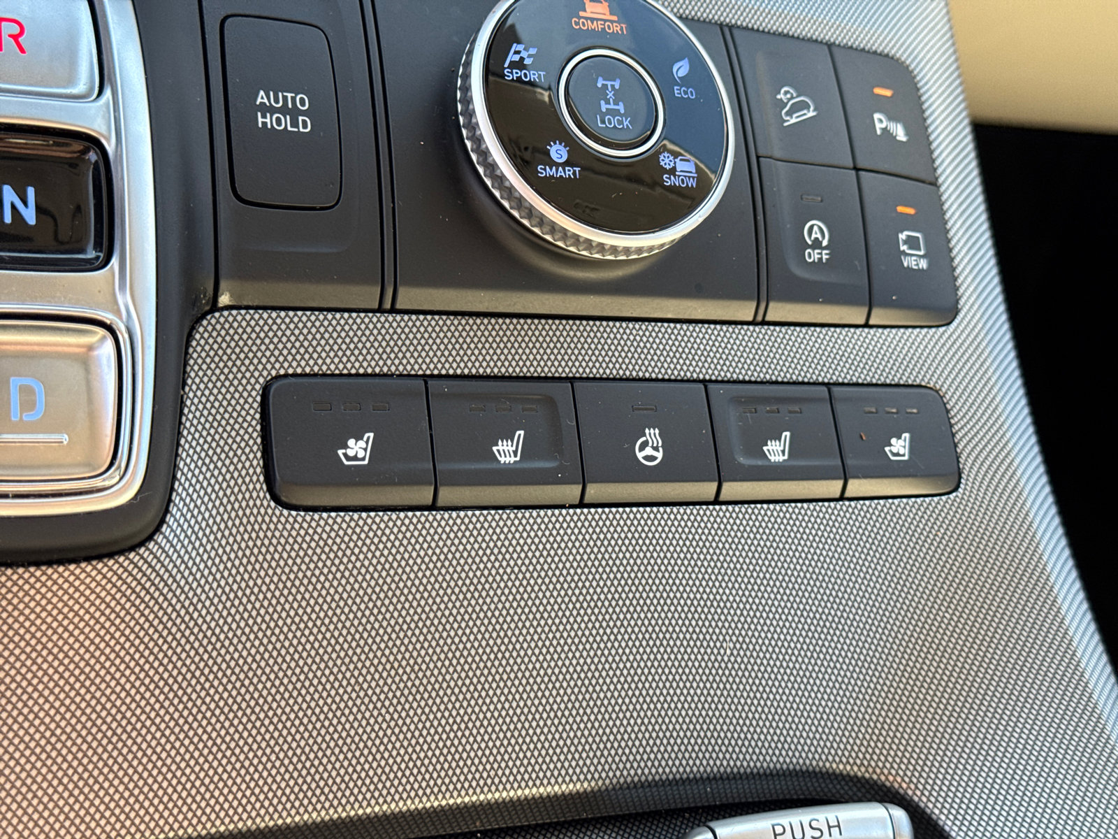 Used 2020 Hyundai Palisade Limited image 34