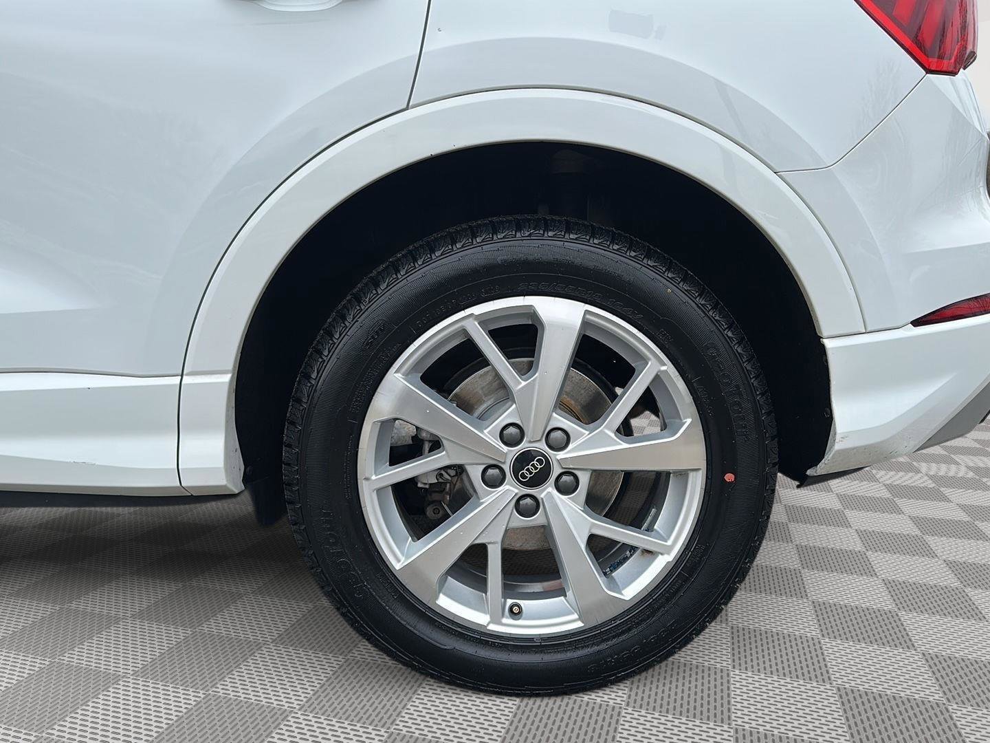 Used 2023 Audi Q3 2.0T Premium AWD/4WD image 10