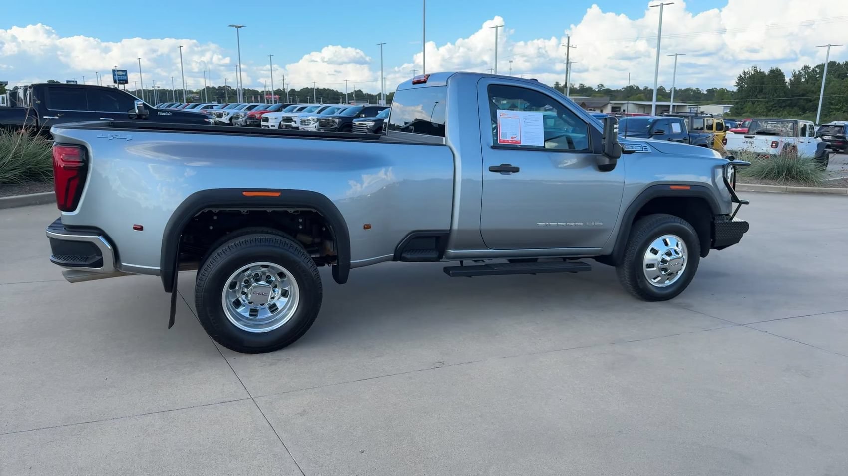 Used 2026 GMC Sierra 3500 Pro w/ 1SA Pro Safety Plus Package AWD/4WD image 9