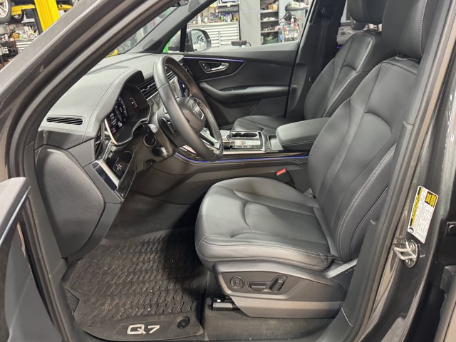 Used 2026 Audi Q7 3.0T Premium Plus w/ Premium Plus Package AWD/4WD image 27