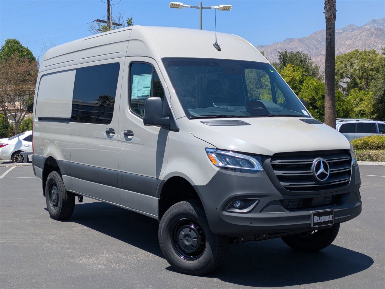 New 2025 Mercedes-Benz Sprinter 2500 image 15