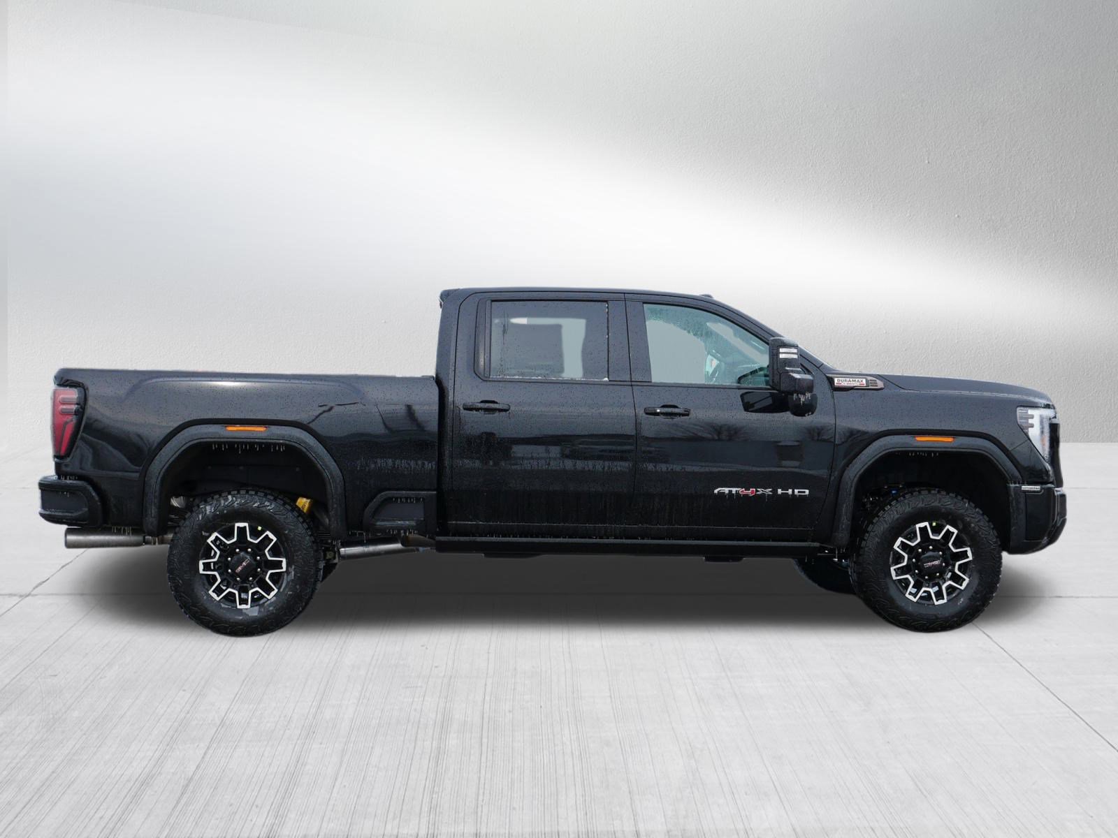 New 2026 GMC Sierra 2500 AT4X image 6