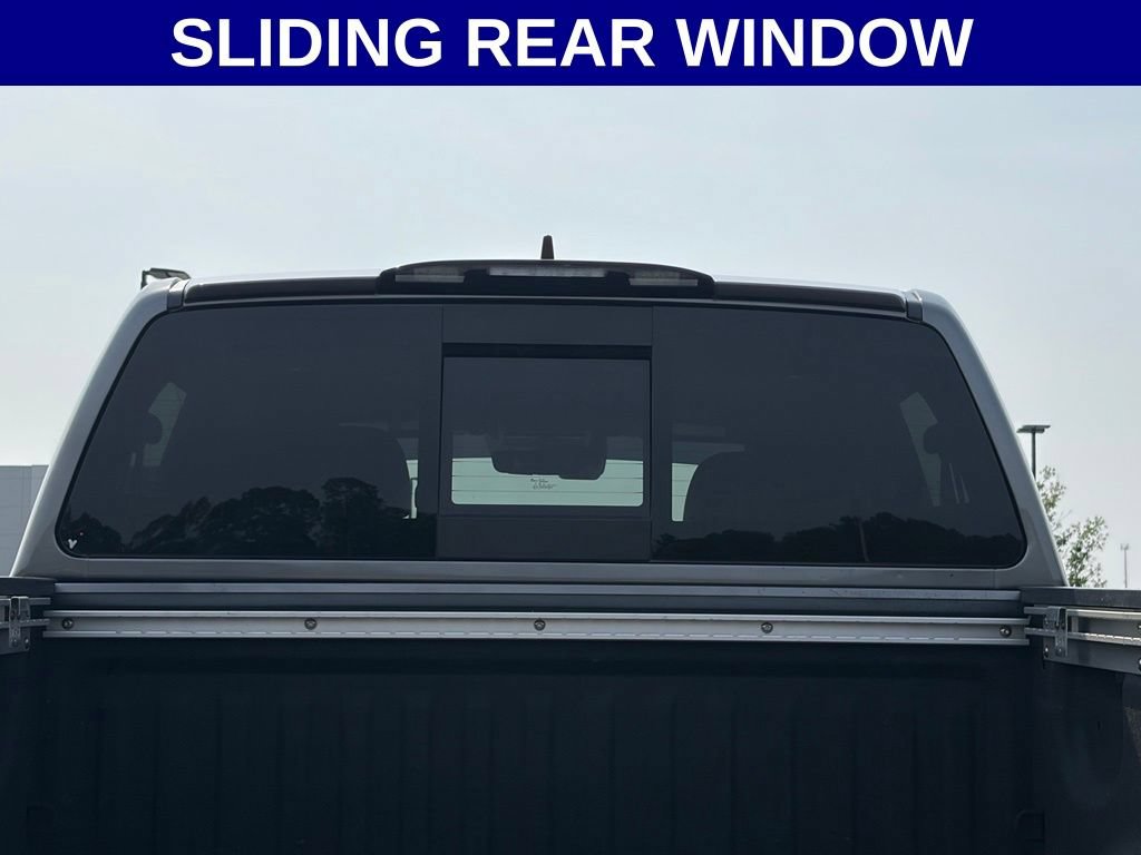 Used 2023 Nissan Titan PRO-4X w/ Pro-4x Convenience Package AWD/4WD image 13