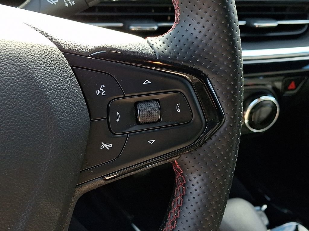 Used 2024 Chevrolet Trax RS w/ Driver Confidence Package image 22