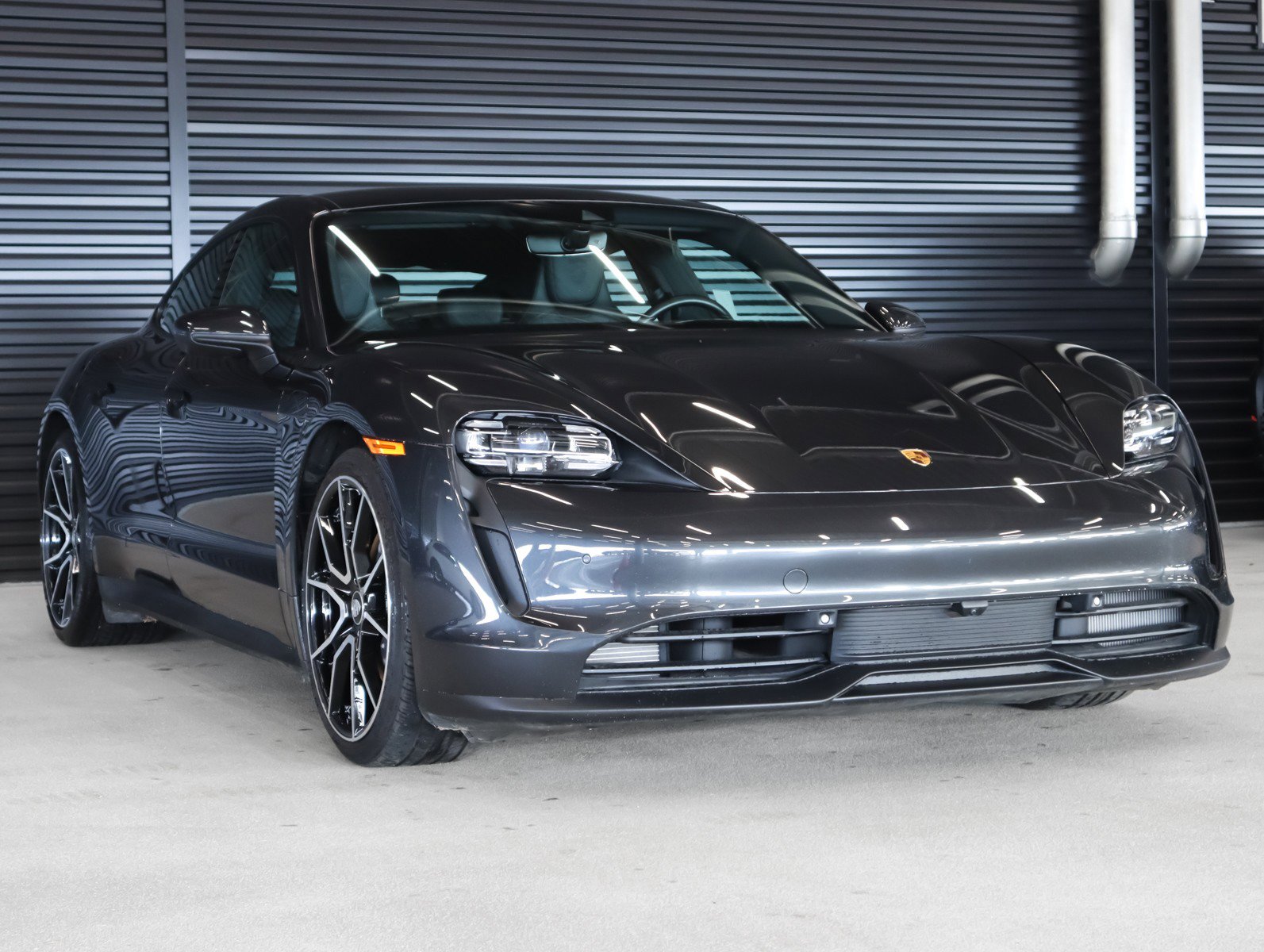 Certified 2024 Porsche Taycan image 7