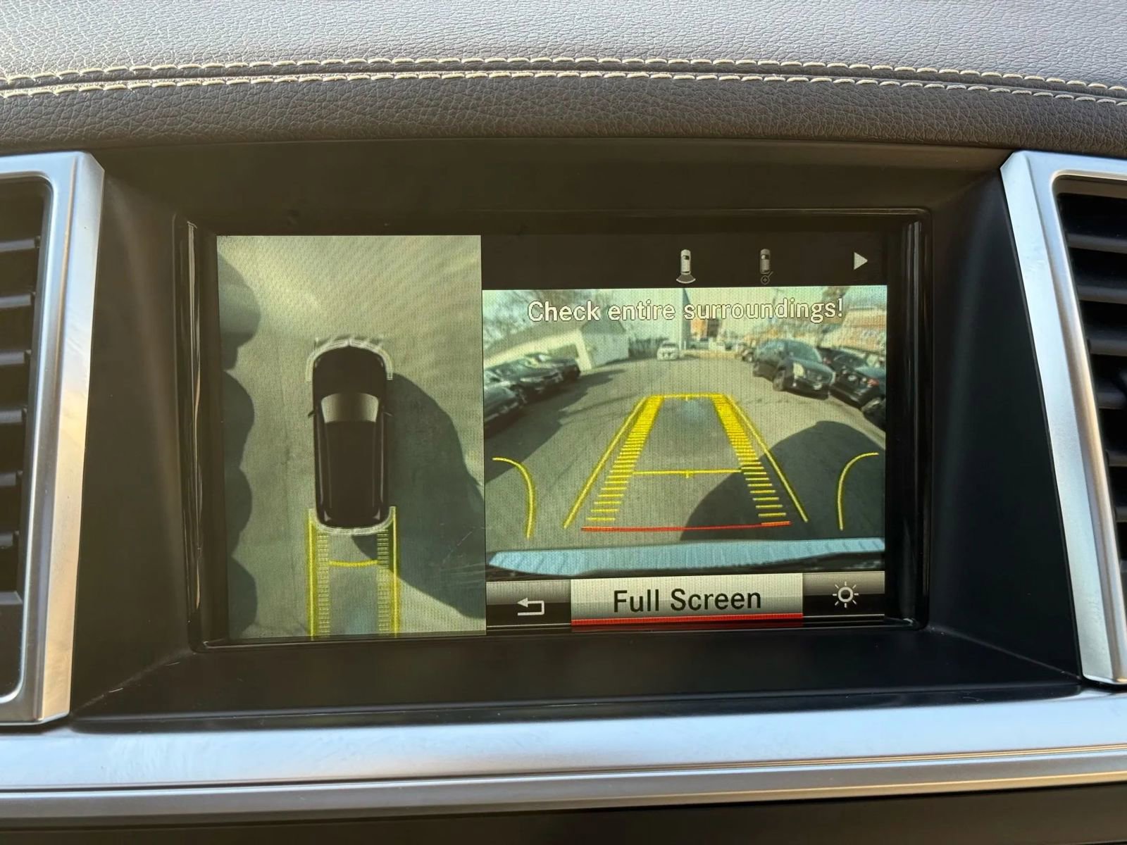 Used 2015 Mercedes-Benz GL 450 4MATIC image 36