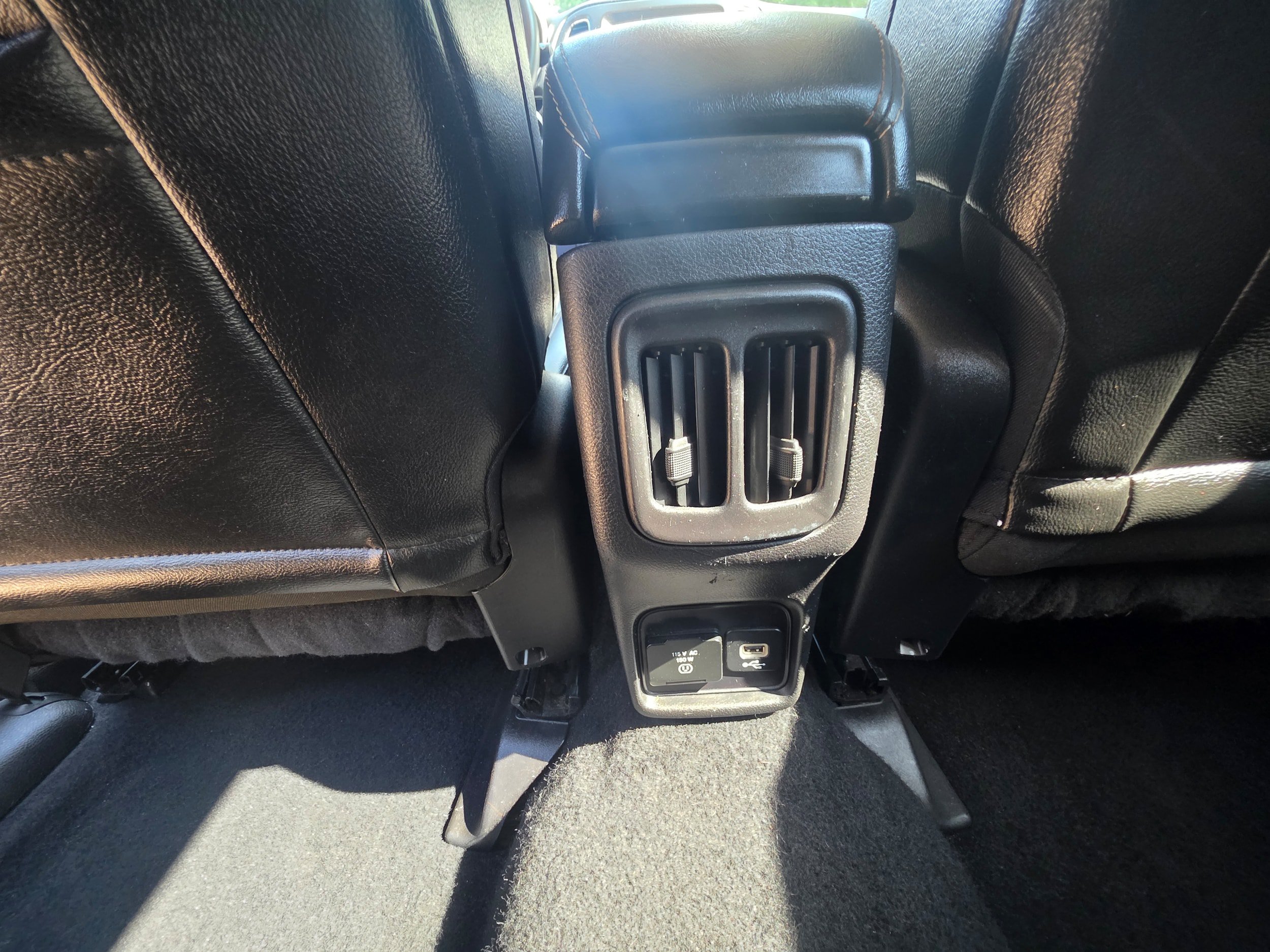 Used 2019 Jeep Compass Latitude FWD image 25