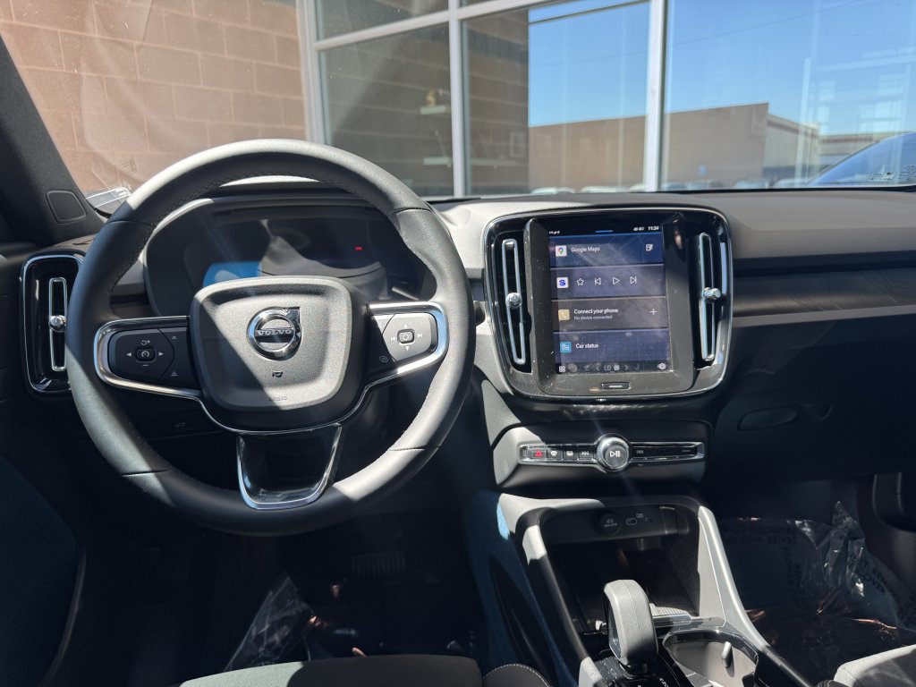 Used 2023 Volvo C40 P8 Recharge Ultimate AWD/4WD image 16