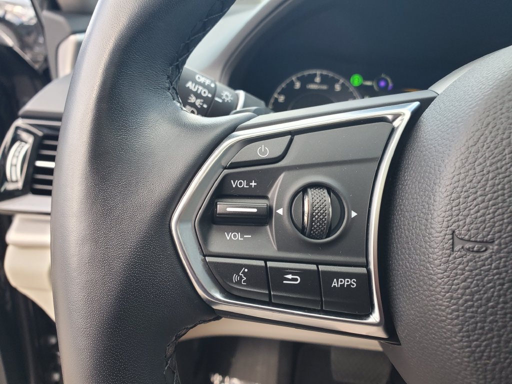 Used 2025 Acura RDX w/ Technology Package AWD/4WD image 23