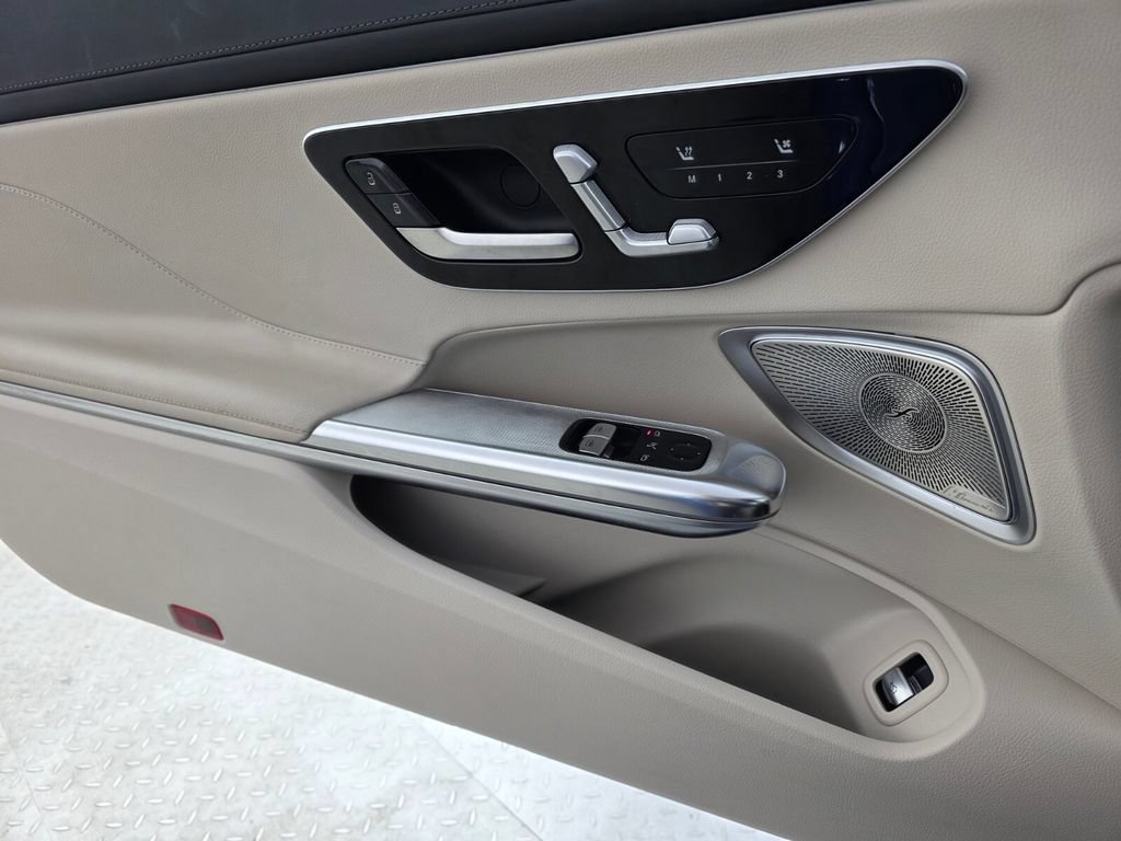 Certified 2024 Mercedes-Benz CLE 300 4MATIC Coupe image 21
