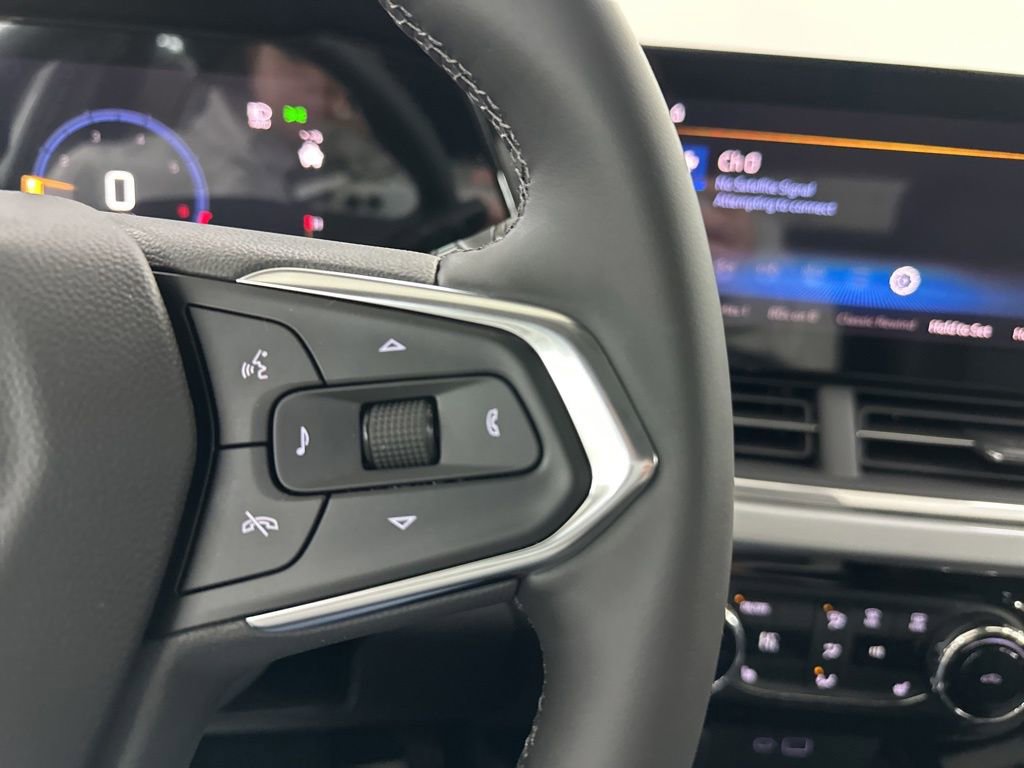 New 2026 Chevrolet Trax LT w/ Driver Confidence Package image 32