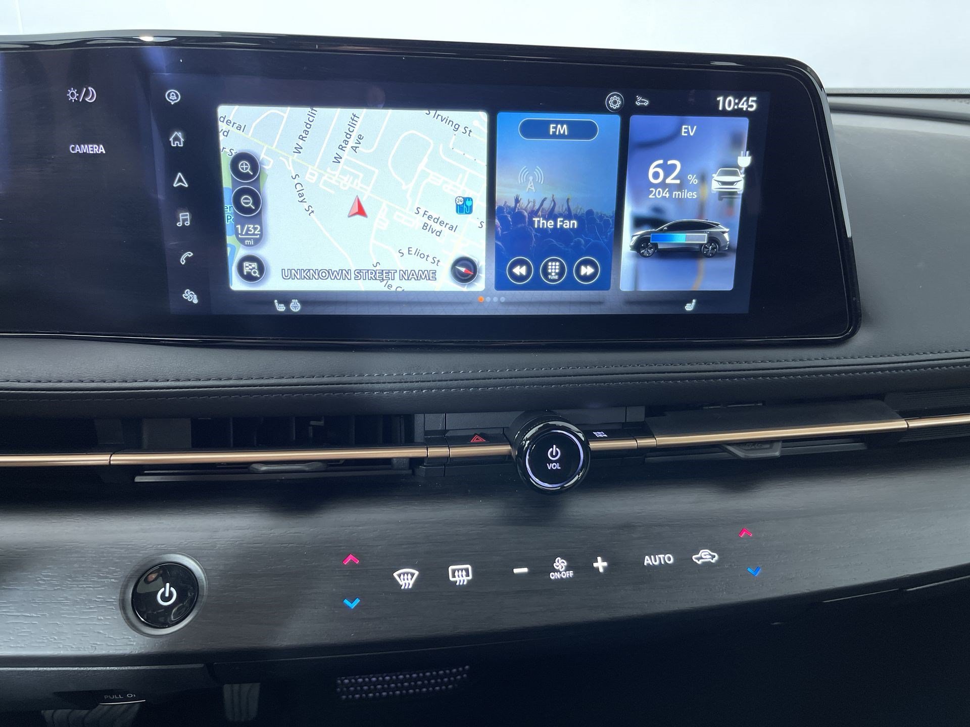 Certified 2024 Nissan Ariya AWD image 18