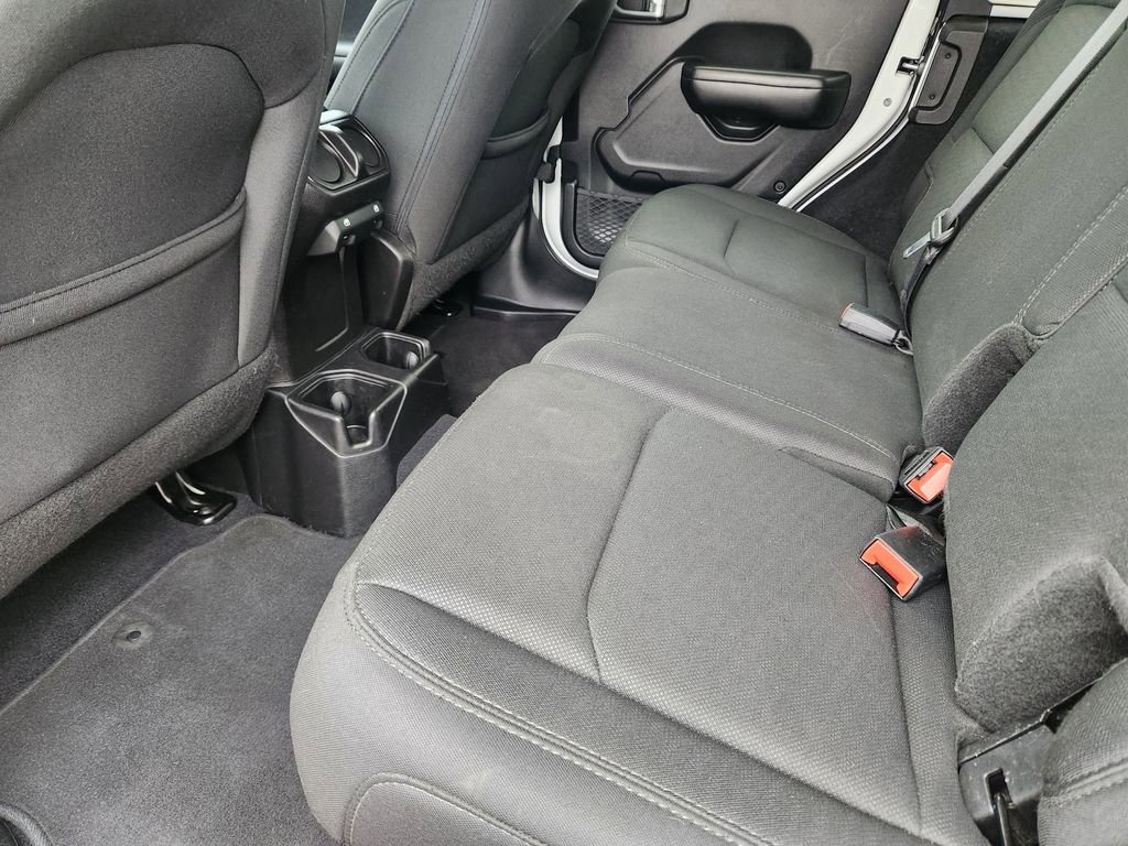 Used 2019 Jeep Wrangler Unlimited Sport S image 8