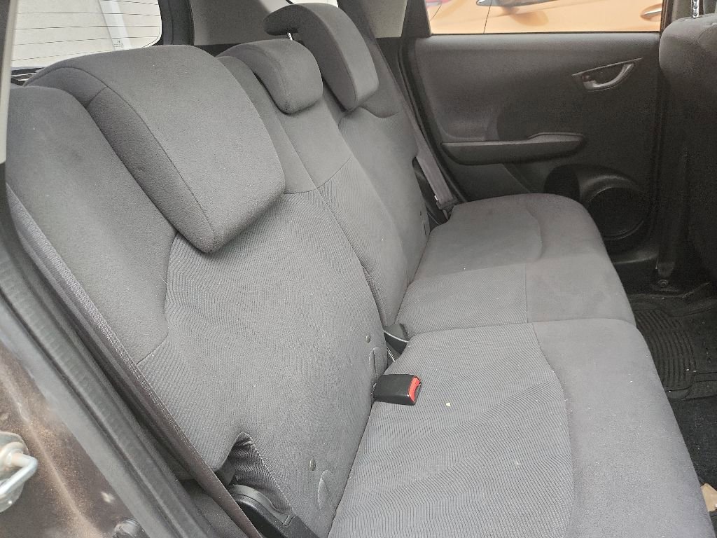 Used 2013 Honda Fit image 10