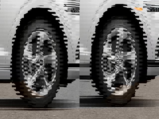 New 2026 Genesis GV70 2.5T image 8