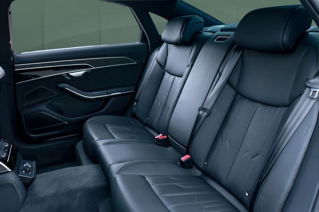 Used 2023 Audi A8 L 3.0T w/ Comfort Plus Package image 12