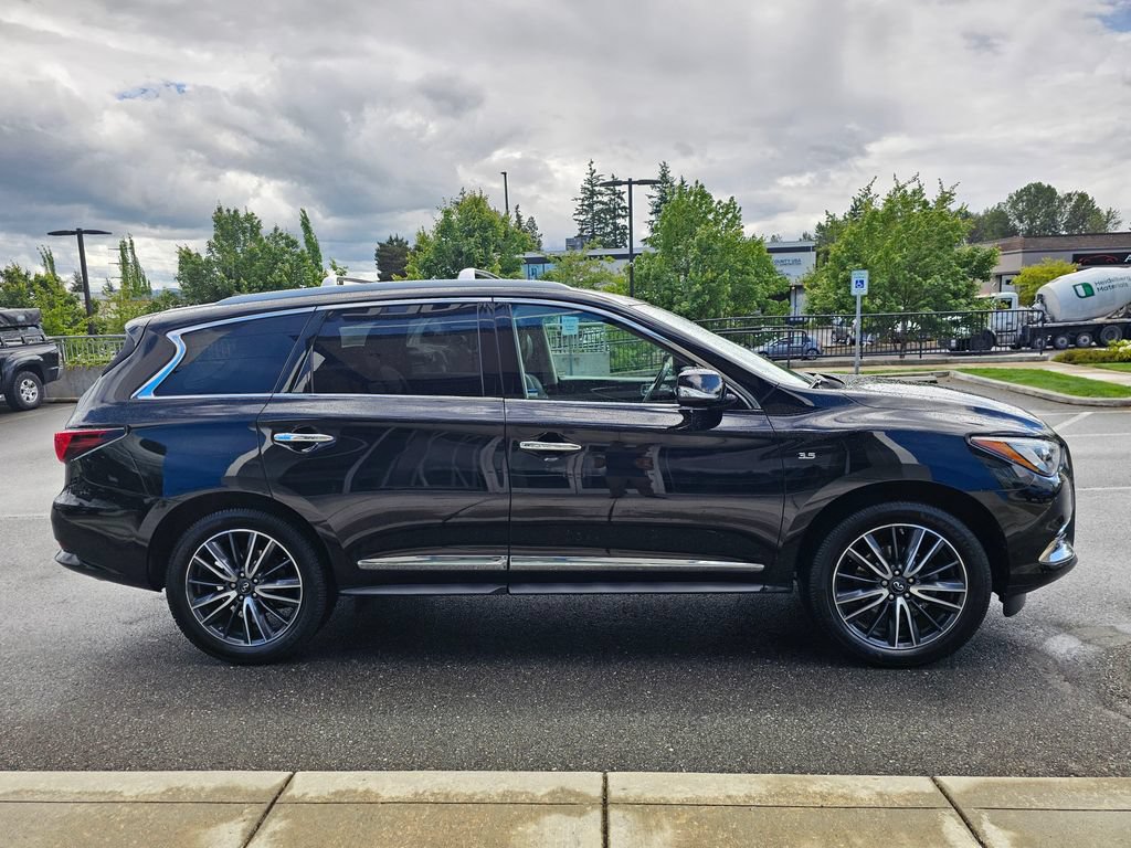 Used 2019 INFINITI QX60 Luxe w/ Sensory Package AWD/4WD image 6