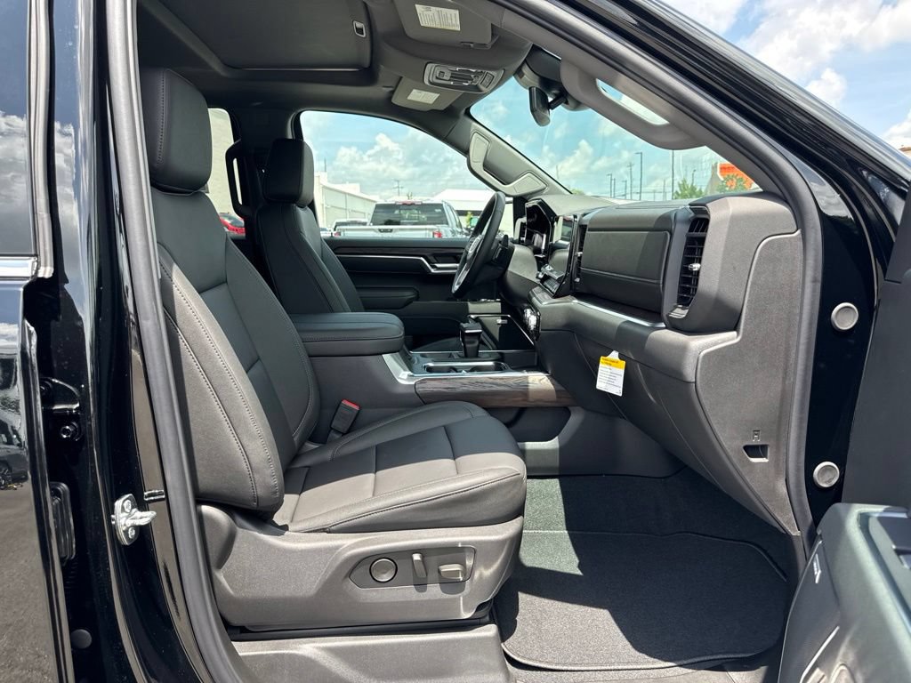 New 2026 GMC Sierra 1500 SLT w/ SLT Premium Plus Package AWD/4WD image 18