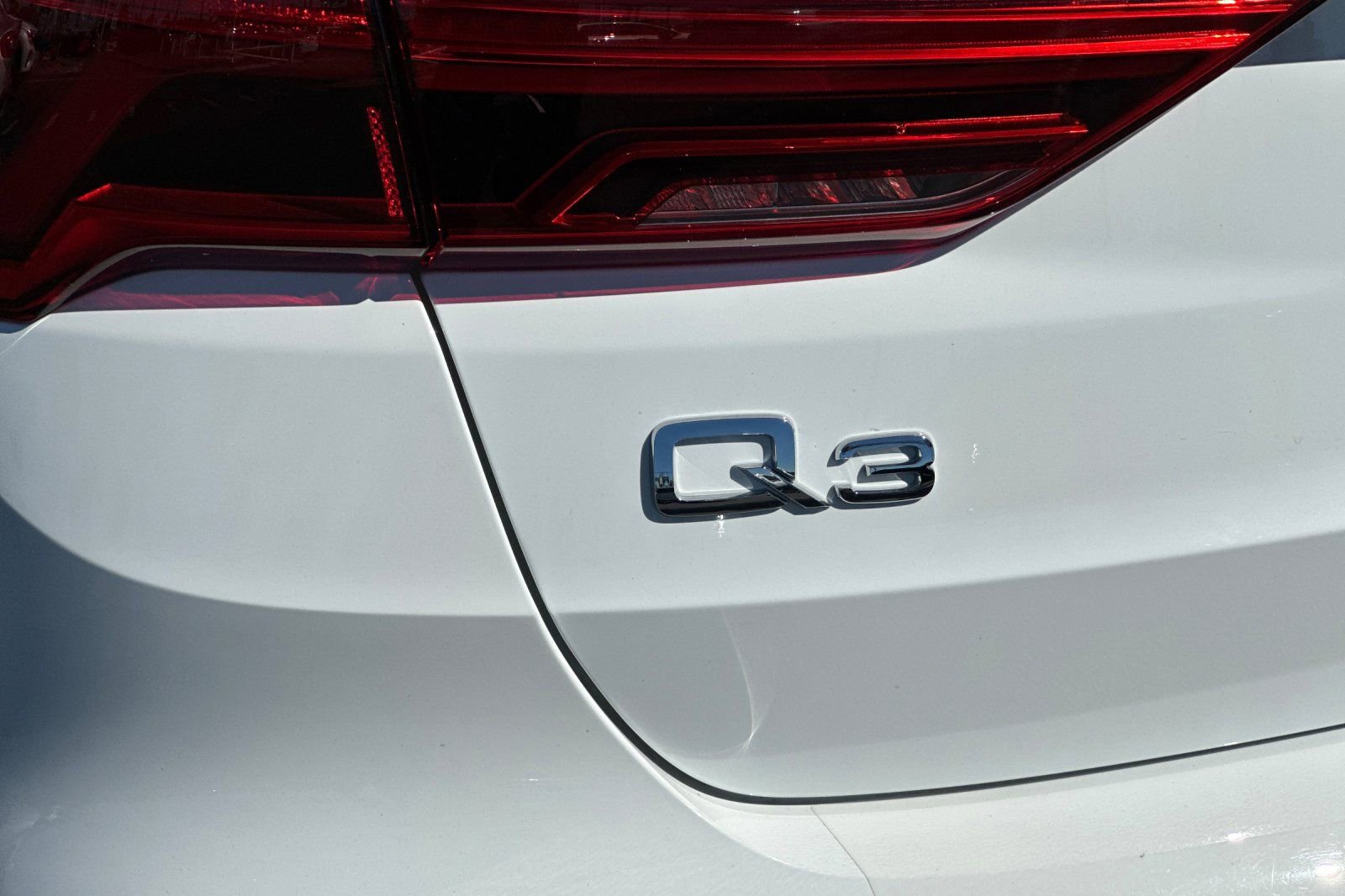 Used 2023 Audi Q3 2.0T Premium w/ Convenience Package AWD/4WD image 26