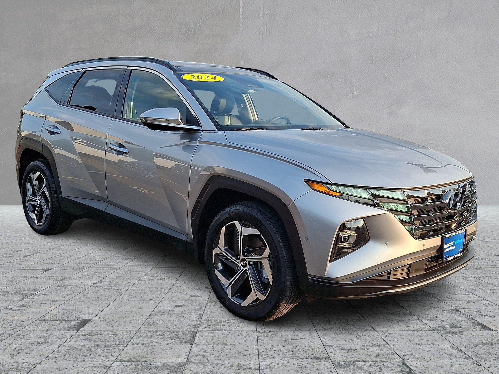Certified 2024 Hyundai Tucson Limited AWD/4WD image 3