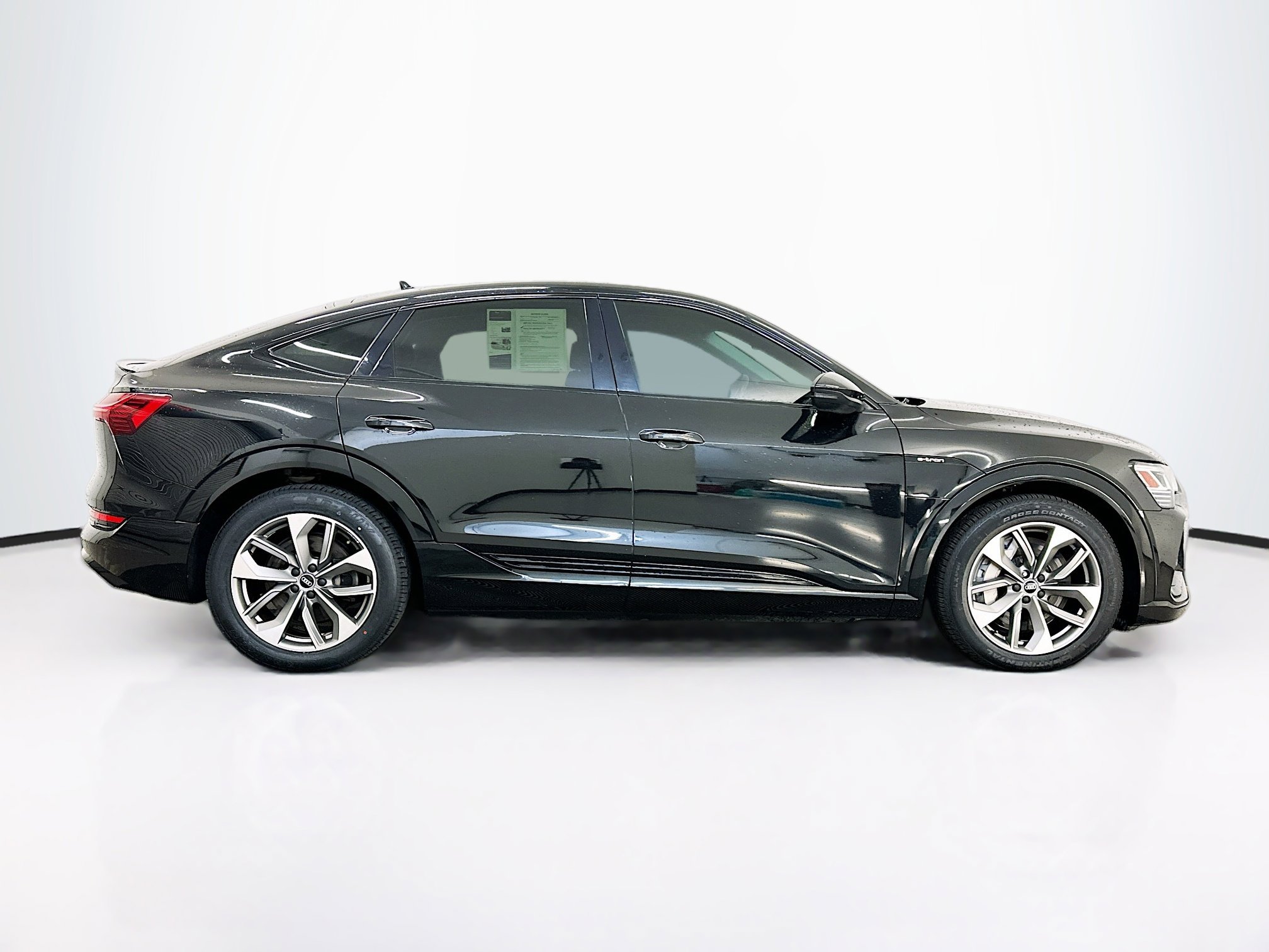 Used 2021 Audi e-tron Premium w/ Black Optic Package AWD/4WD image 10