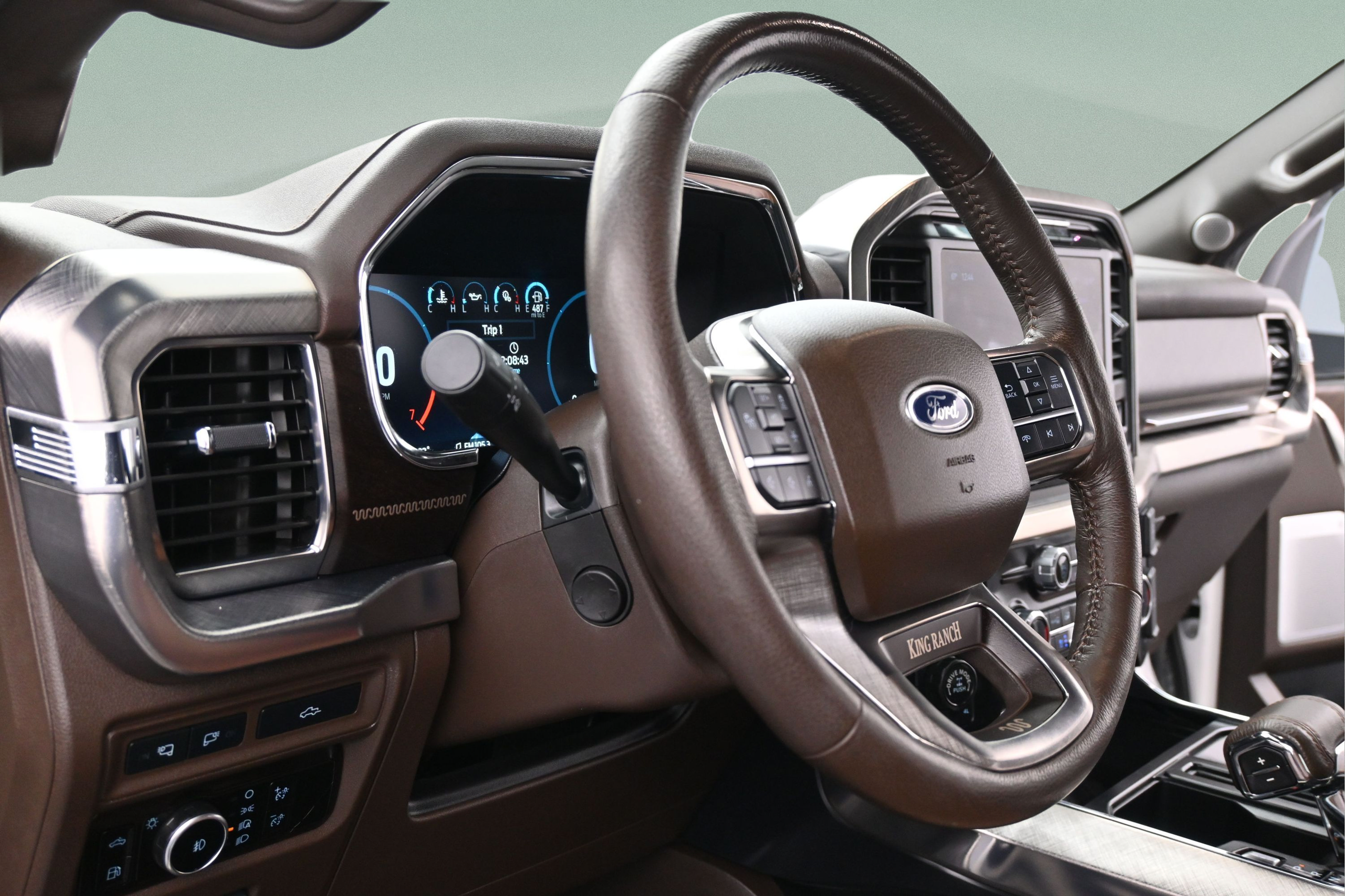 Used 2023 Ford F150 King Ranch w/ Equipment Group 601A High AWD/4WD image 12