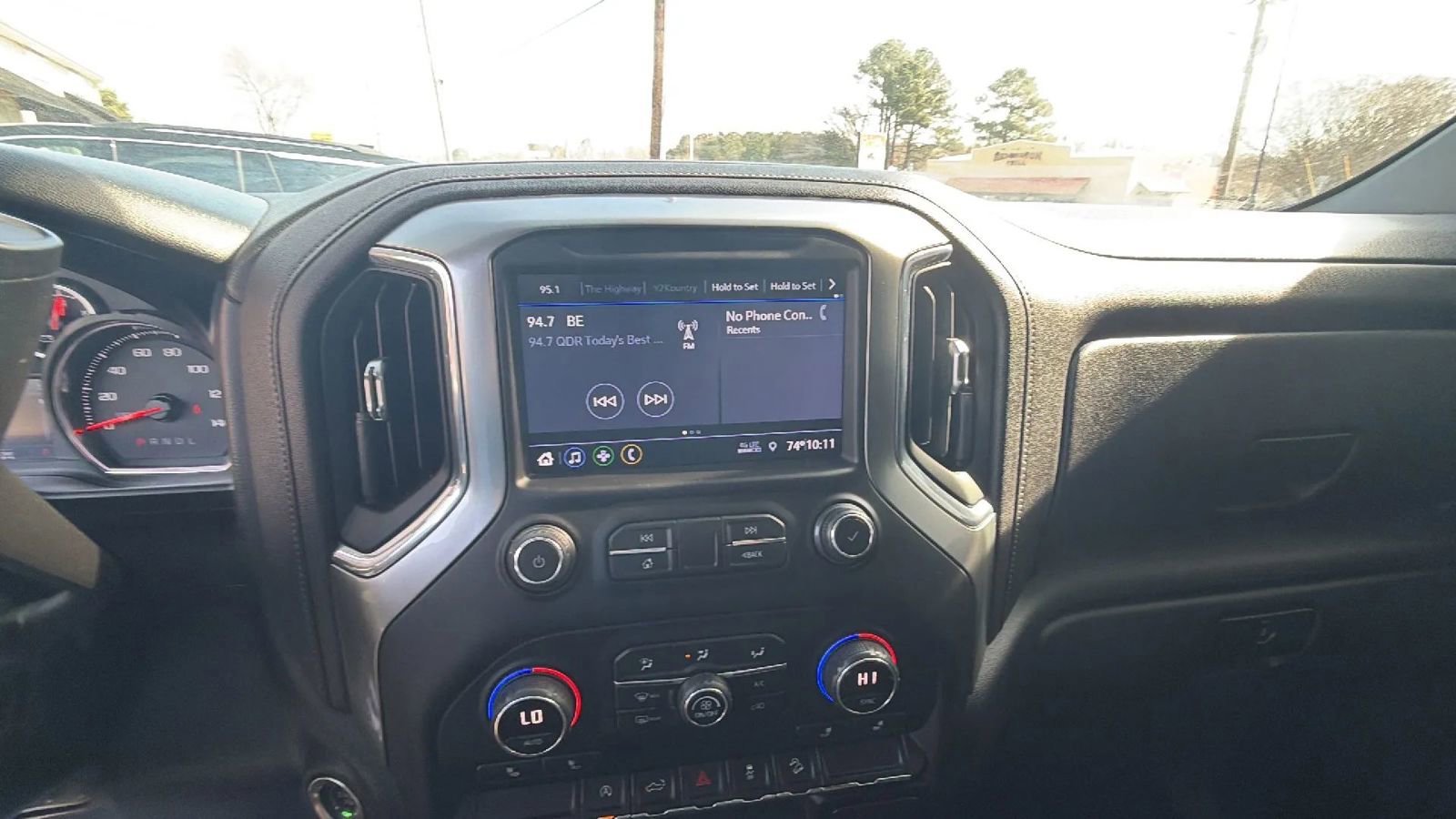Used 2021 Chevrolet Silverado 1500 RST w/ Z71 Off-Road Package AWD/4WD image 20