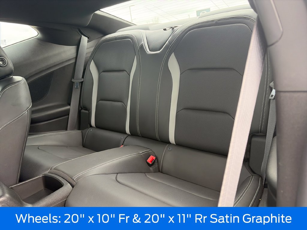 Used 2019 Chevrolet Camaro SS RWD image 9