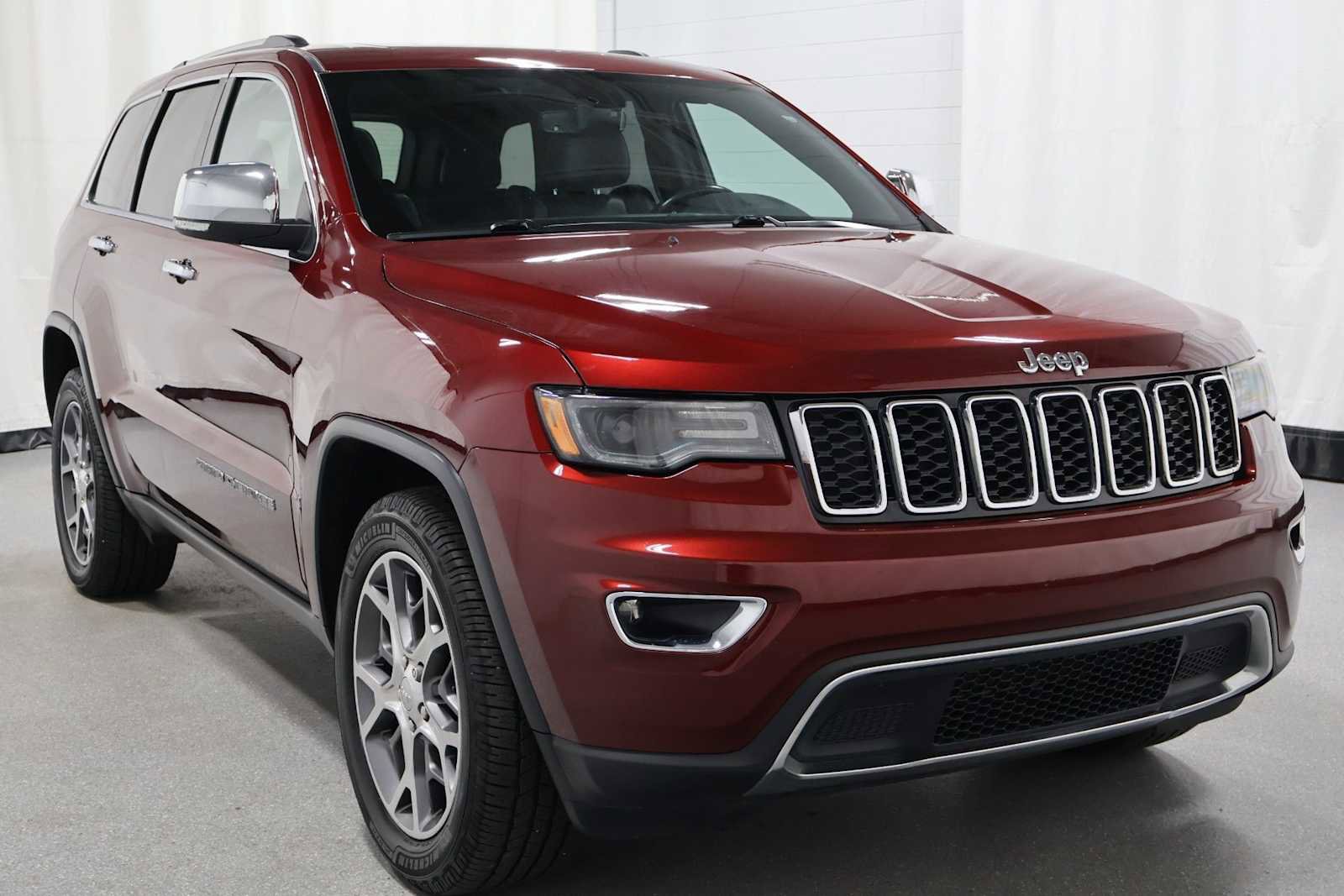 Used 2020 Jeep Grand Cherokee Limited w/ Luxury Group II AWD/4WD image 13