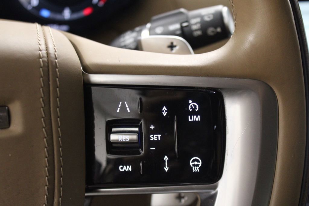 Certified 2023 Land Rover Range Rover SE AWD/4WD image 19