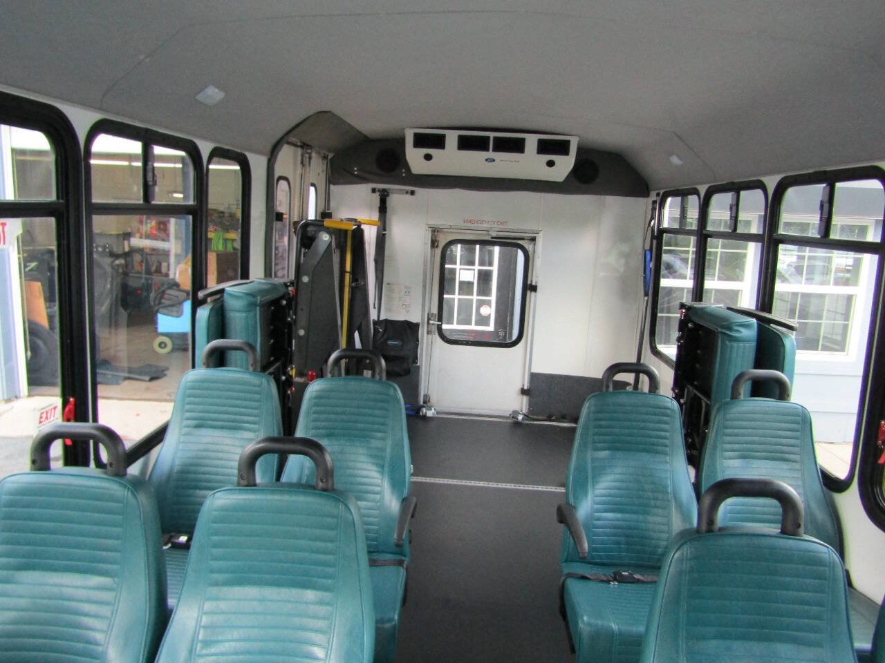 Used 2017 Ford E-350 and Econoline 350 Super Duty w/ Shuttle Bus Prep Package image 5