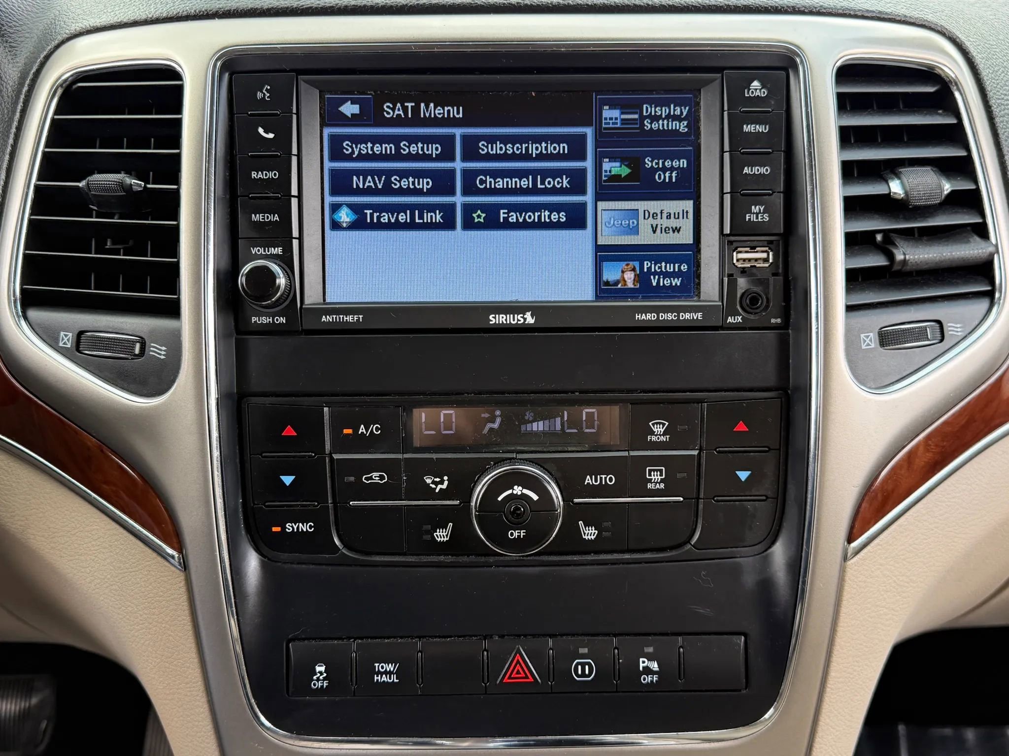 Used 2012 Jeep Grand Cherokee Limited AWD/4WD image 27